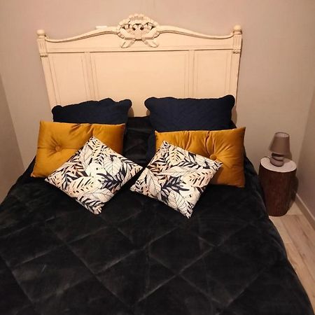 Chambre Des Lucioles 본느 외부 사진